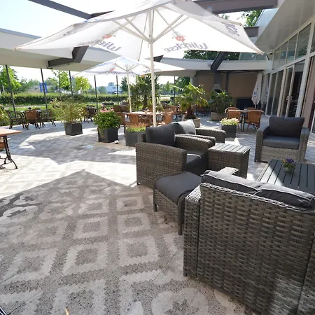 Atlas Hotel Holiday 3*