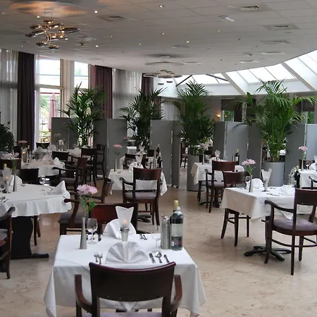 Atlas Hotel Holiday 3*