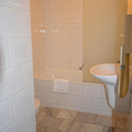 Atlas Hotel Holiday 3*