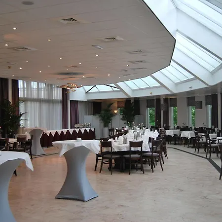 Atlas Hotel Holiday 3*